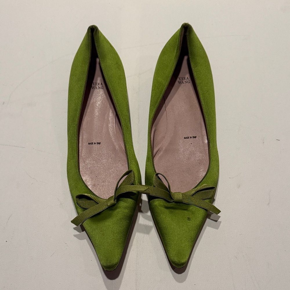 Vera Wang Olive Green Flats with Bow